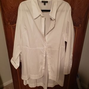 LANE BRYANT- Collared peplum high/low button down